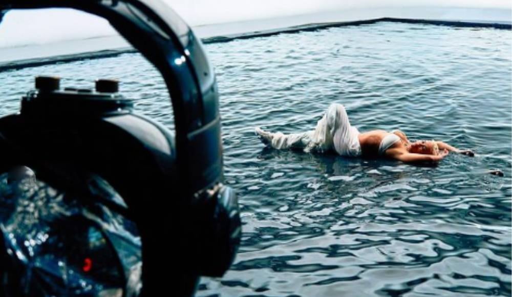 La paisa brilló en el evento musical de los Billboard.