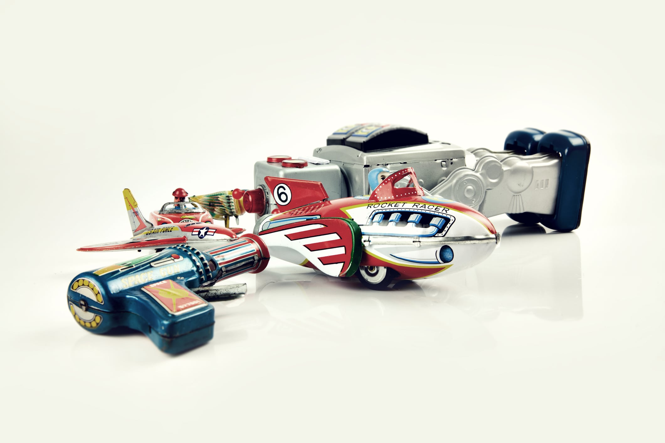 "Un juguete seguro para un niño de 10 años puede ser peligroso para uno de cinco", explicó el experto.