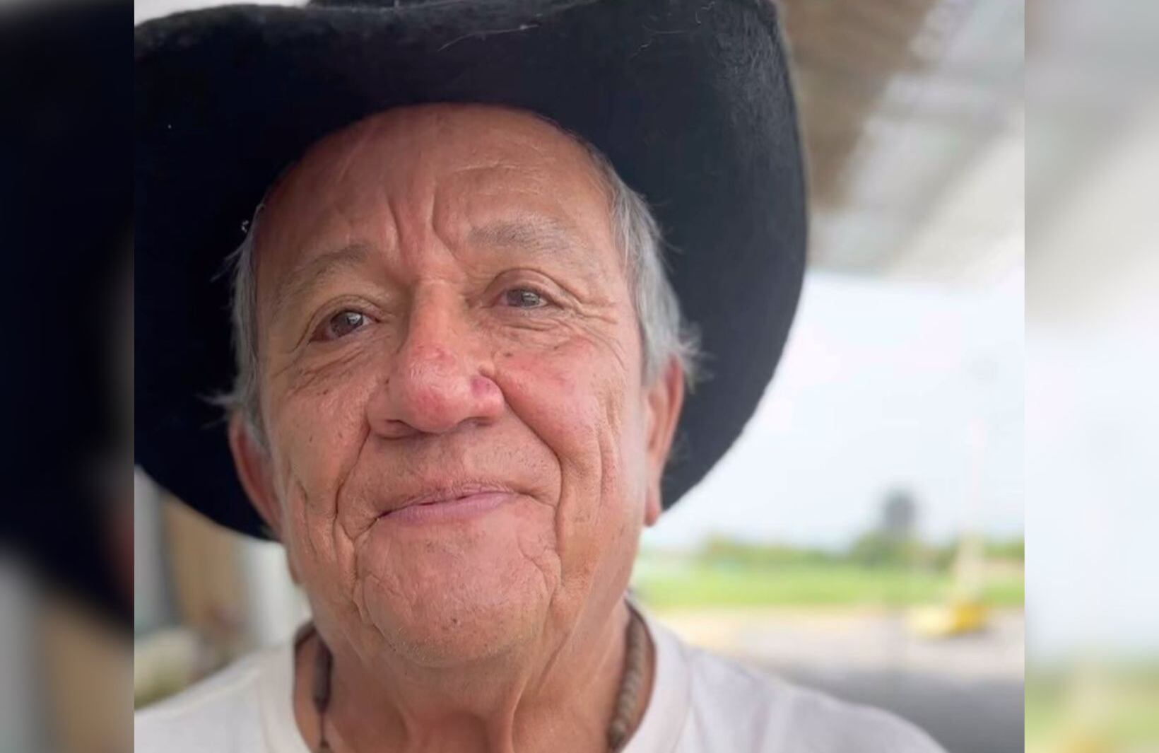 Fans del 'Cholo' Valderrama preocupados por su estado de salud: apareció con máscara de oxígeno y lanzó alerta