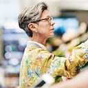 Los hogares de estratos 2 y 3 han declarado que planean volcarse a marcas más económicas en los productos que más consumen y que buscarán promociones al momento de comprar.