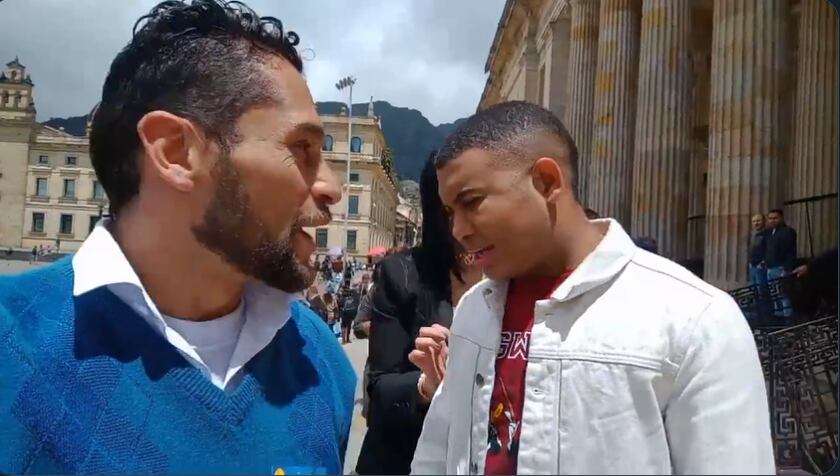 Miguel Polo Polo fue agredido verbalmente por un hombre a la salida del congreso.