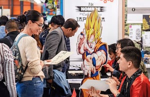 ¡Navegamos la amplia programación para que usted no tenga que hacerlo!