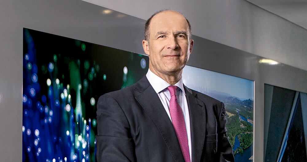 bernardo vargasPresidente de ISA