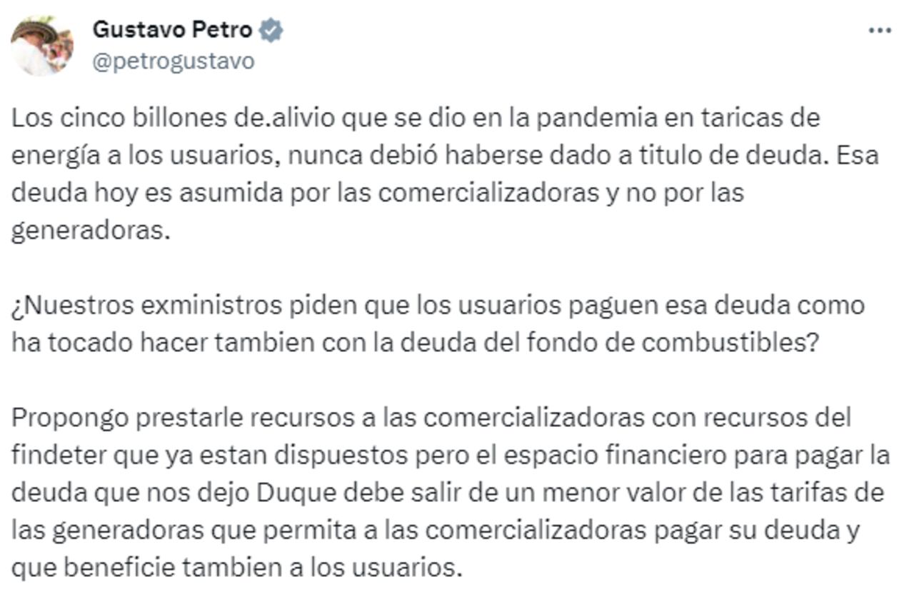 Petro responde a exministros de Minas y Energía que le enviaron una carta para evitar riesgo de apagón en el país