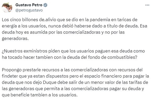 Petro responde a exministros de Minas y Energía que le enviaron una carta para evitar riesgo de apagón en el país