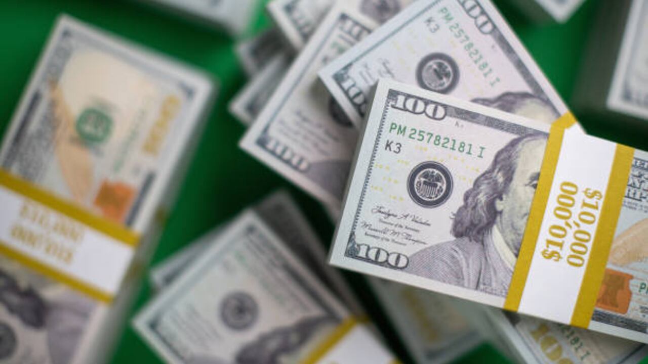 Las transacciones en efectivo para compras de inmuebles serán investigadas si superan un monto dispuesto por las autoridades.