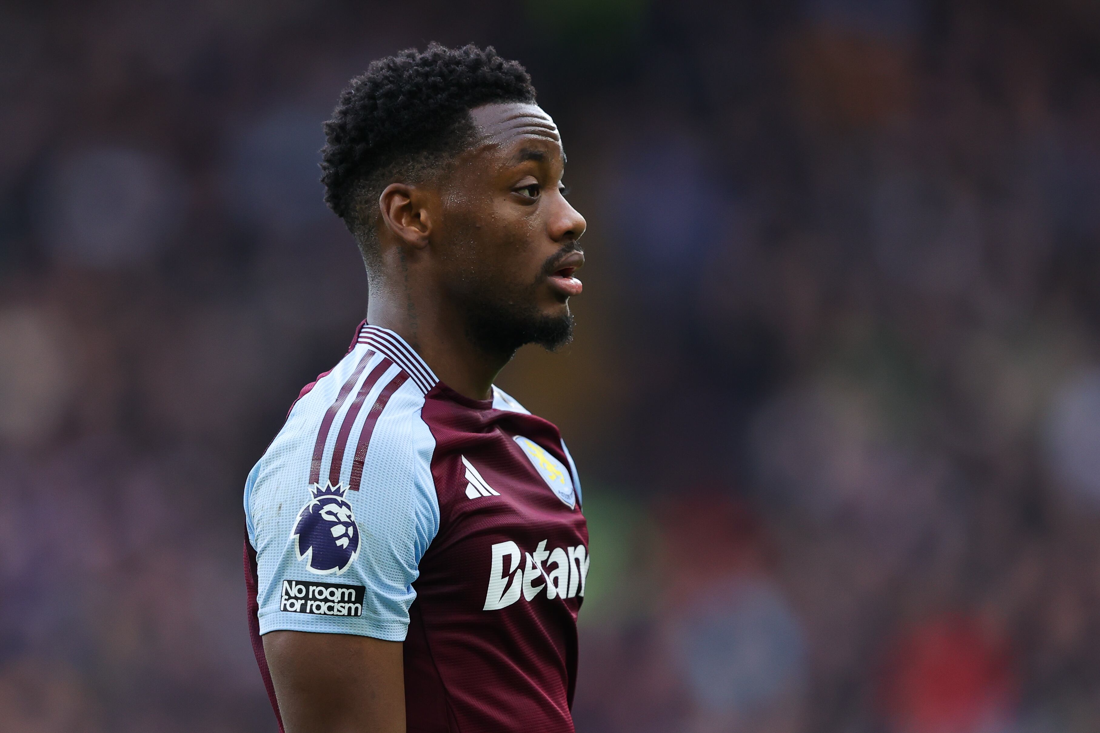 BIRMINGHAM, ENGLAND - DECEMBER 21: Jhon Duran of Aston Villa during the Premier League match between Aston Villa FC and Manchester City FC at Villa Park on December 21, 2024 in Birmingham, England. (Photo by James Gill - Danehouse/Getty Images)