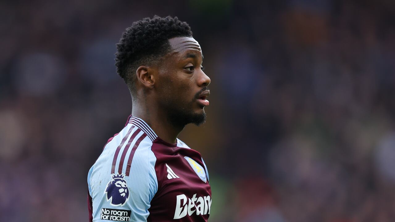 Jhon Durán, delantero del Aston Villa de Inglaterra