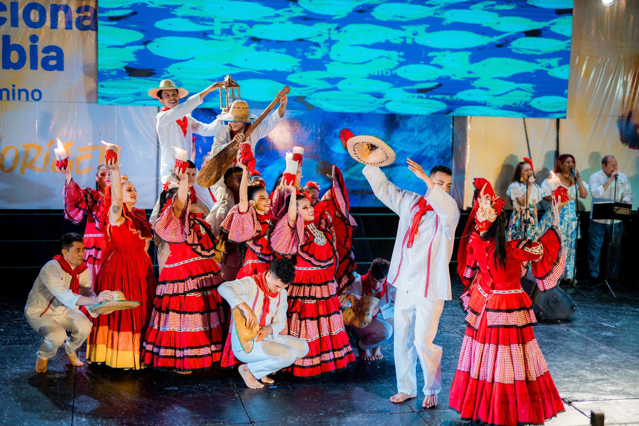 Al compás de tambores y flautas de millo, más de 1.600 artistas celebrarán este emblemático ritmo del mestizaje colombiano.