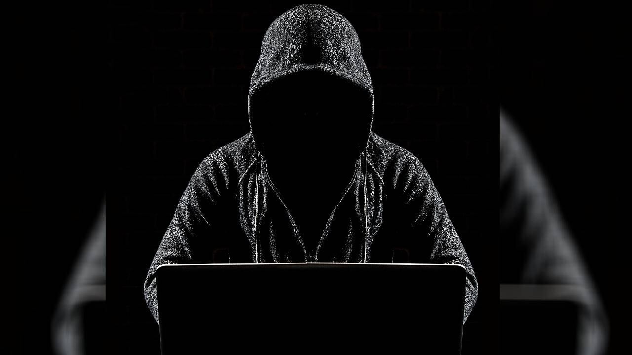 Un español fue acusado de abusar de varias mujeres y por su estrategia llegó a ser conocido como el 'fantasma de Tinder'.