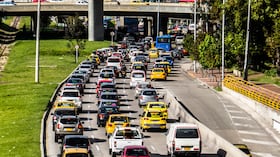 Los ciudadanos pueden pagar el impuesto vehicular de forma virtual, presencial o por medios electrónicos.