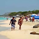 El exceso de turistas viene generando impactos negativos en el ecosistema de Playa Blanca en Cartagena. Foto: David Shankbone/Wikipedia