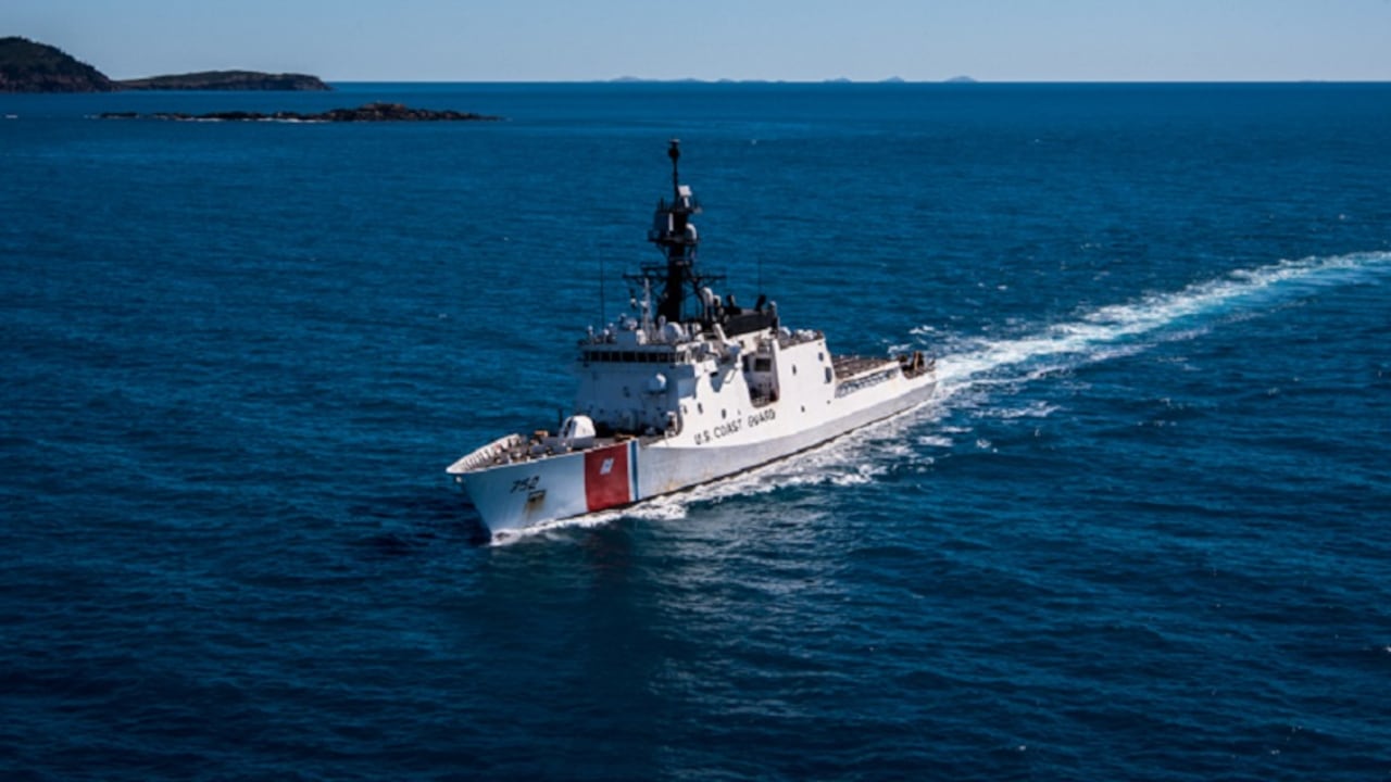 ¡Al estilo Piratas del Caribe! secuestran un barco francés en el Golfo de Guinea