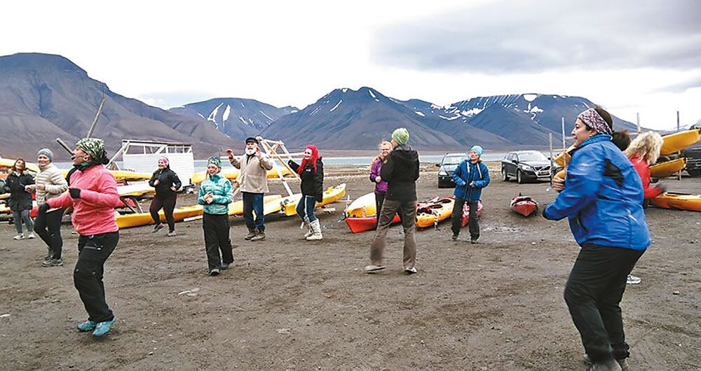 La exitosa clase de salsa a 0 C°, dictada por Tatiana Ibarra