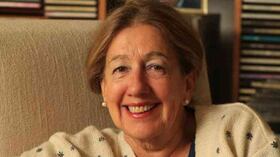 "¿Para qué niños estamos soñando? ¿Si los estamos matando, si entre las desalmadas guerrillas, los militares y los paramilitares los hemos convertido en carne de cañón?", se pregunta Camila Loboguerrero.