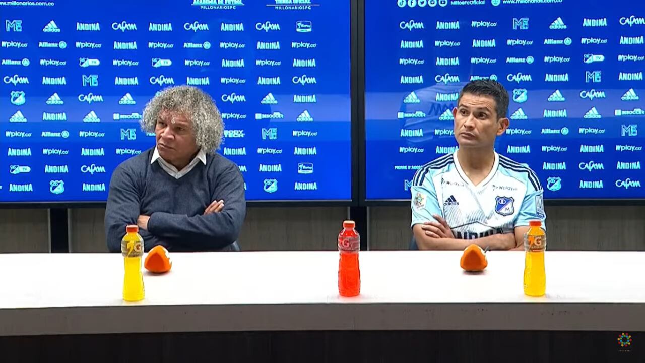 Alberto Gamero en rueda de prensa después del partido frente Atlético Nacional