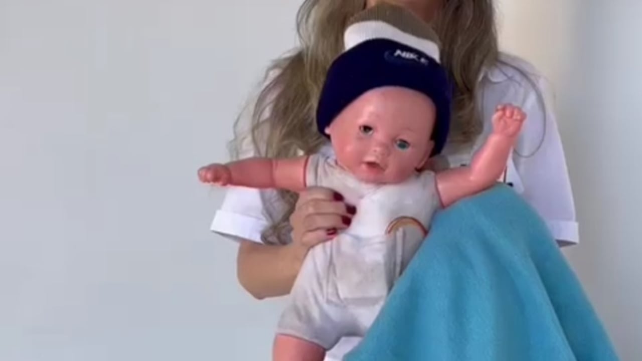 Bebé falso era utilizado para pedir limosna en Antioquia.