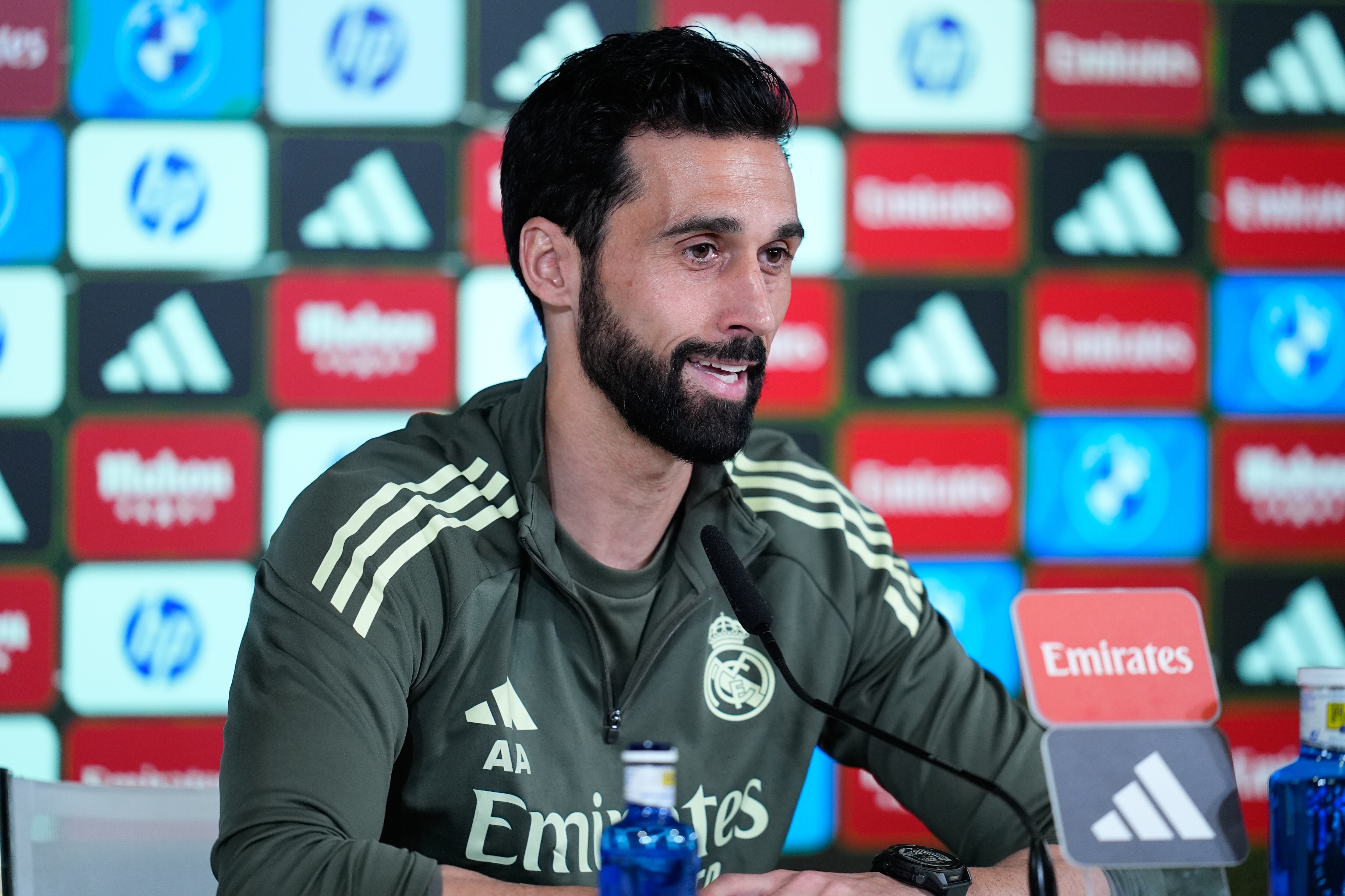 Álvaro Arbeloa, entrenador del Real Madrid, se mostró positivo en cuanto a la recuperación de Mbappé.