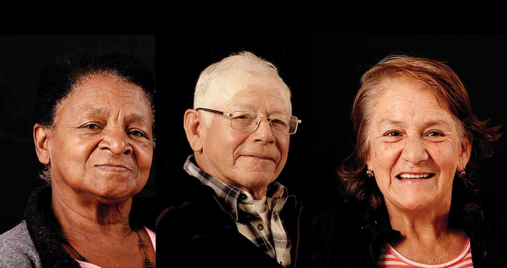 Los adultos mayores también son discriminados cuando los celulares, páginas web y computadores no son accesibles para ellos.