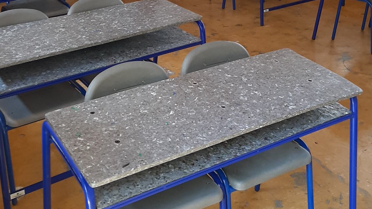 Se construyen con envases reciclados de la licorera de Caldas