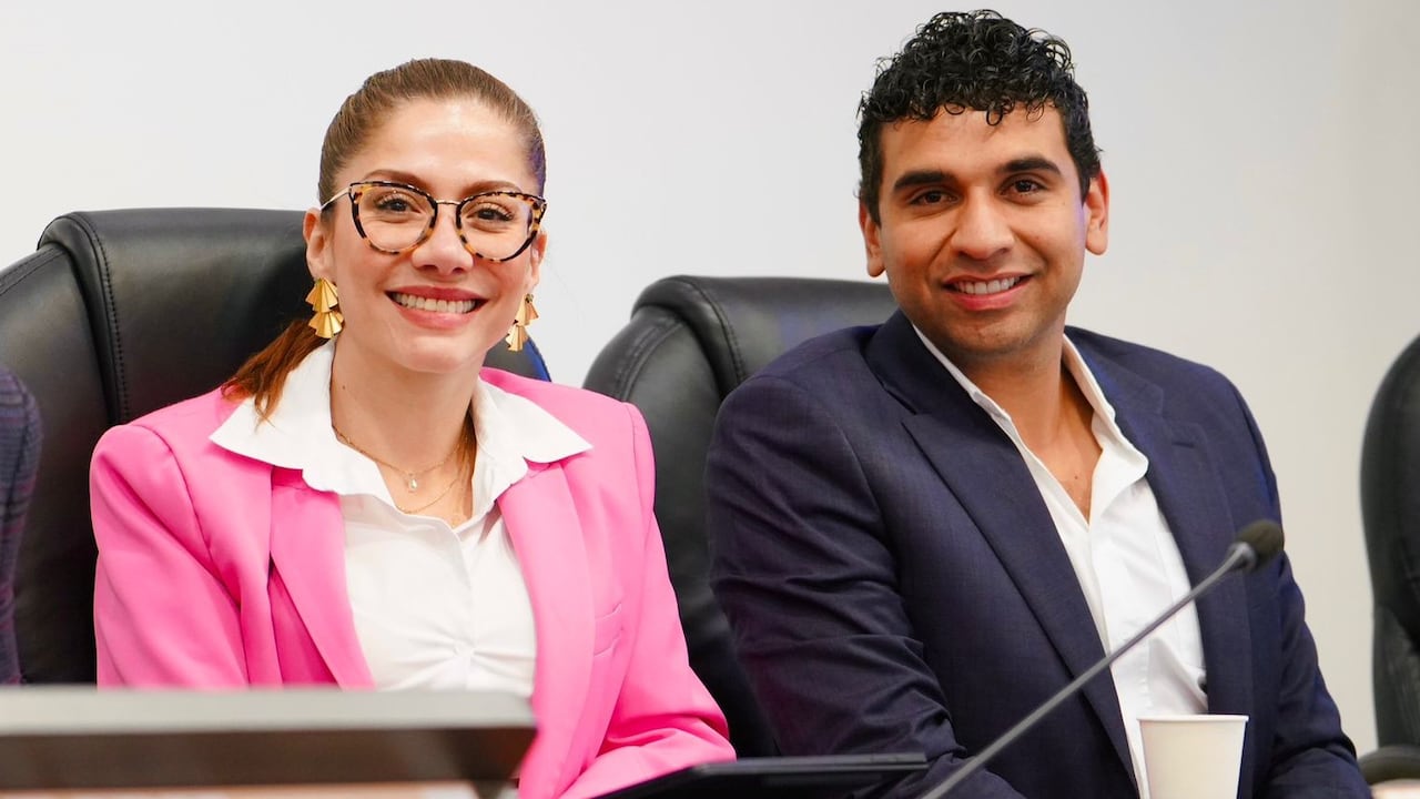 Catherine Juvinao, representante de Alianza Verde, y David Racero, presidente de la Cámara