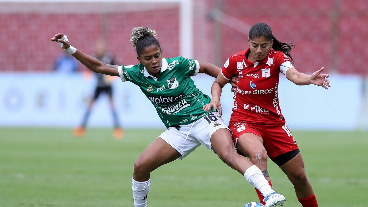 Las 'escarlatas' le ganaron el duelo a su clásico rival en Ecuador.
