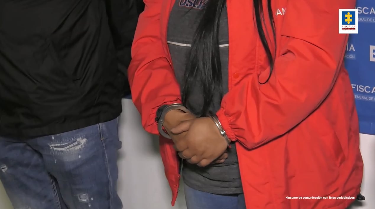 Cayó la mujer que secuestró y entregó a menor de edad para que el exparamilitar Hernán Giraldo Serna abusara de ella por años