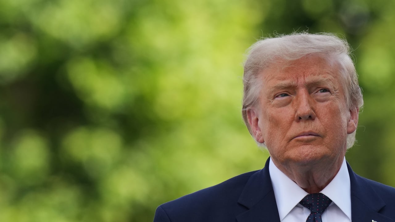 Donald Trump, presidente de Estados Unidos, indicó que es necesario “reconstruir” Venezuela antes de convocar elecciones.