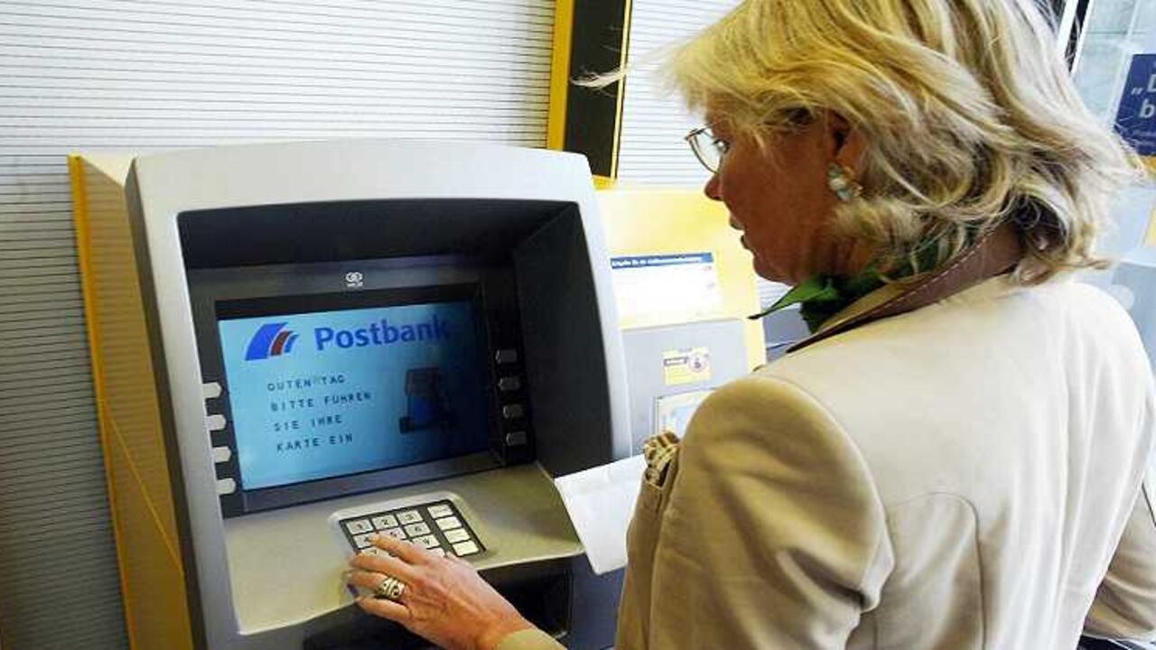 Como los salarios están aumentando en Alemania, analistas preveen que Alemania empezará a crecer a partir del consumo, más que por las exportaciones.