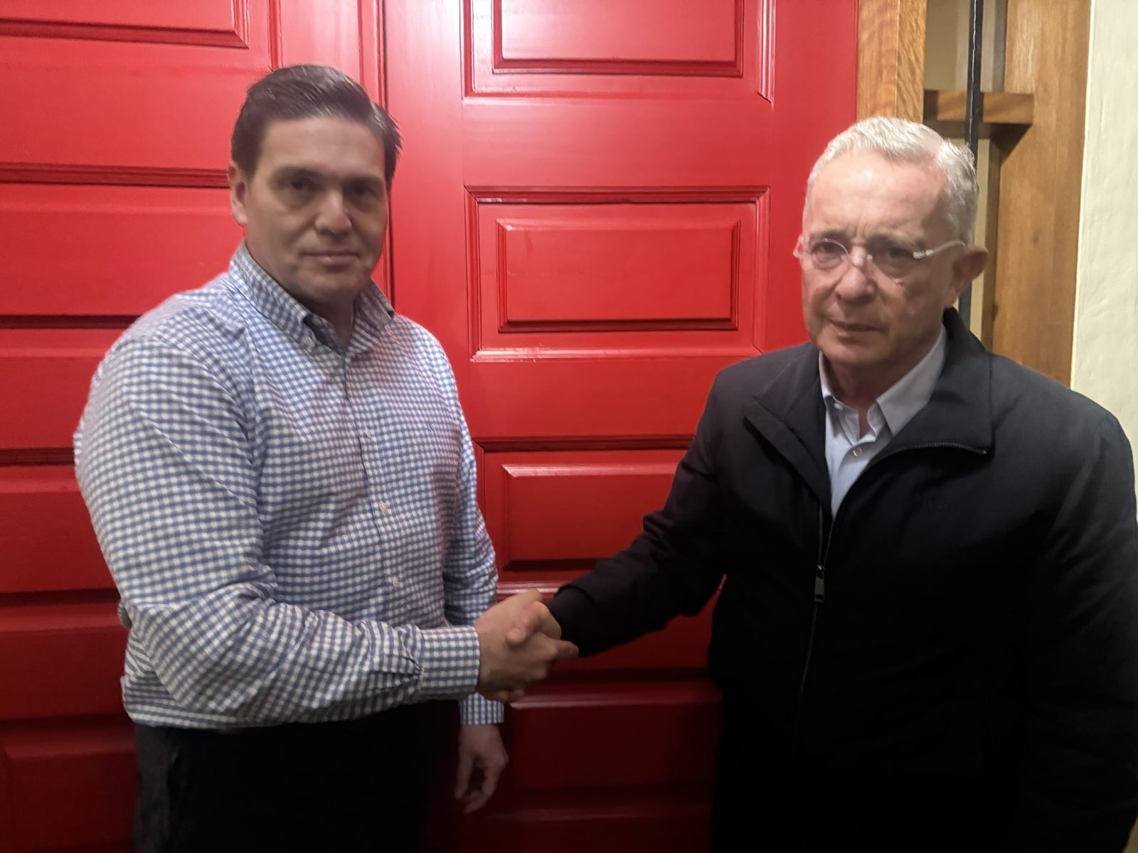 Juan Carlos Pinzón podría sumarse al ramillete de precandidatos presidenciales del Centro Democrático.