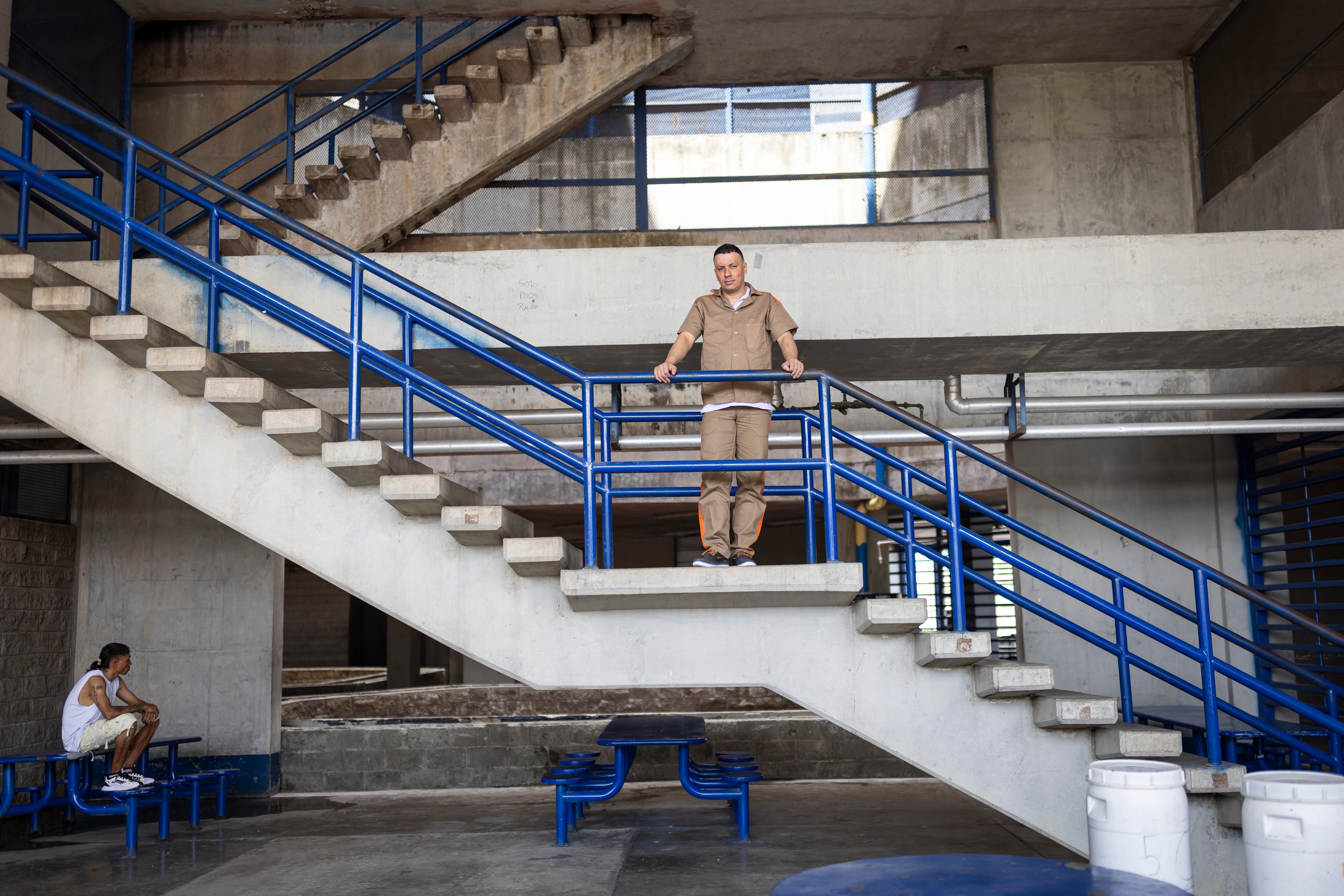 Carlos García, medio hermano de Mauricio Leal.