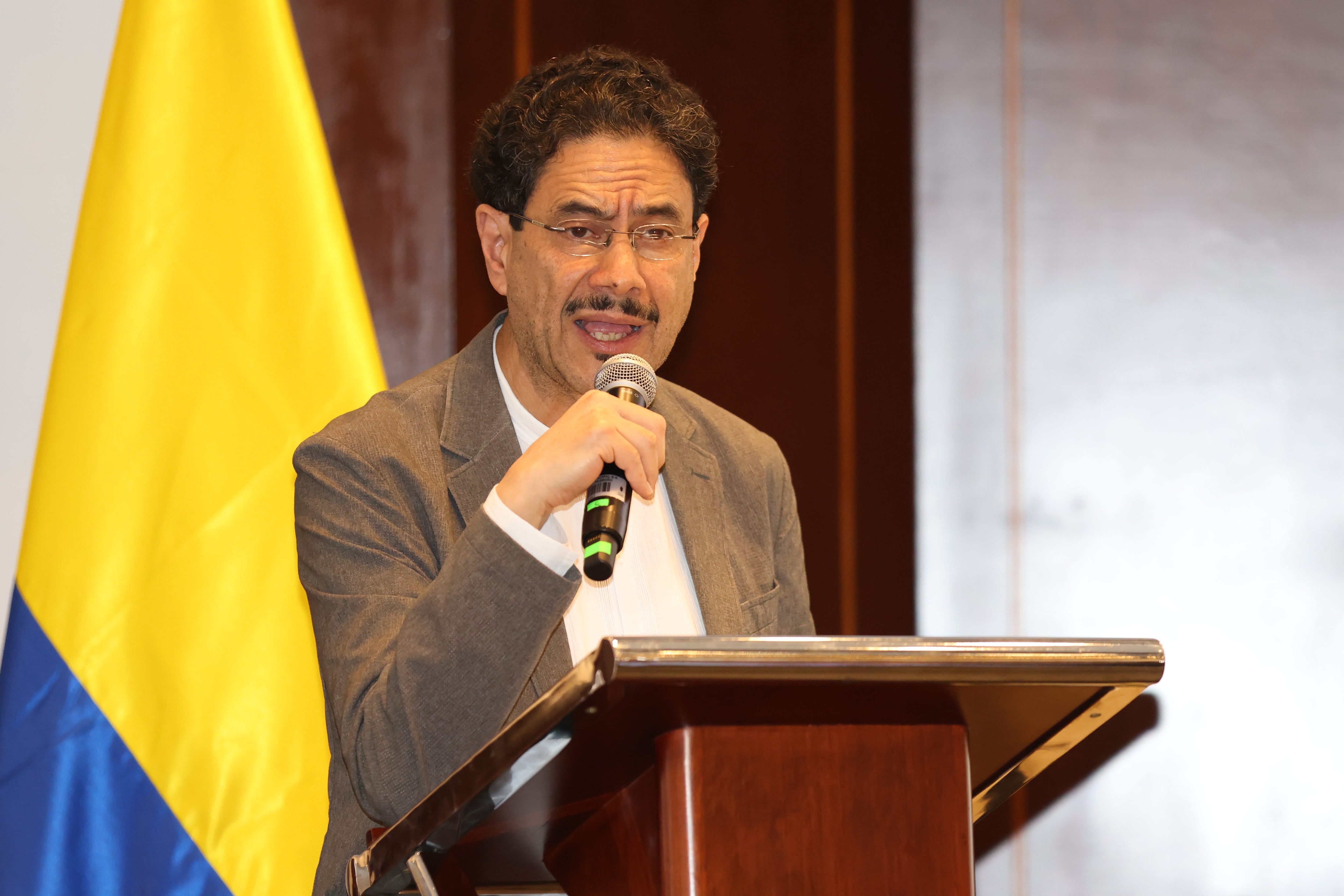 El expresidente de Colombia, Gustavo Petro, y el líder de la oposición y senador del Pacto Histórico, Iván Cepeda, liderarán hoy la presentación del Gabinete por la Vida
