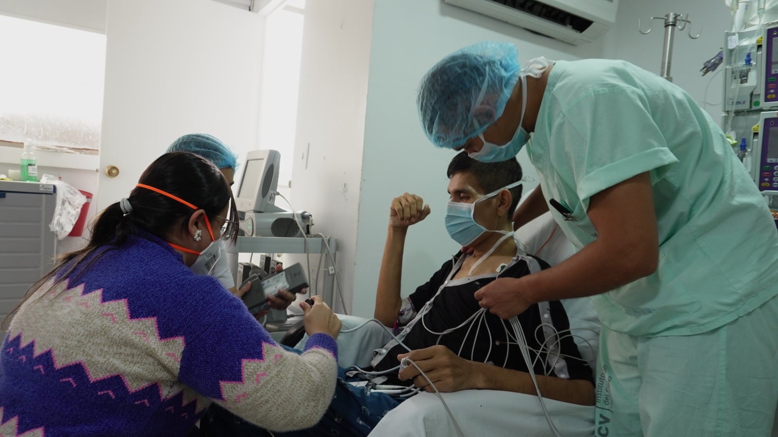 La operación se llevó a cabo en el Instituto Cardiovascular del HIC.