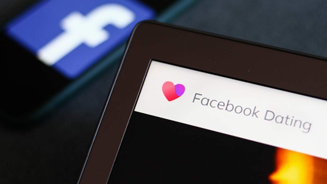 Facebook Dating es la versión de la popular plataforma para ayudar a sus usuarios a encontrar pareja.