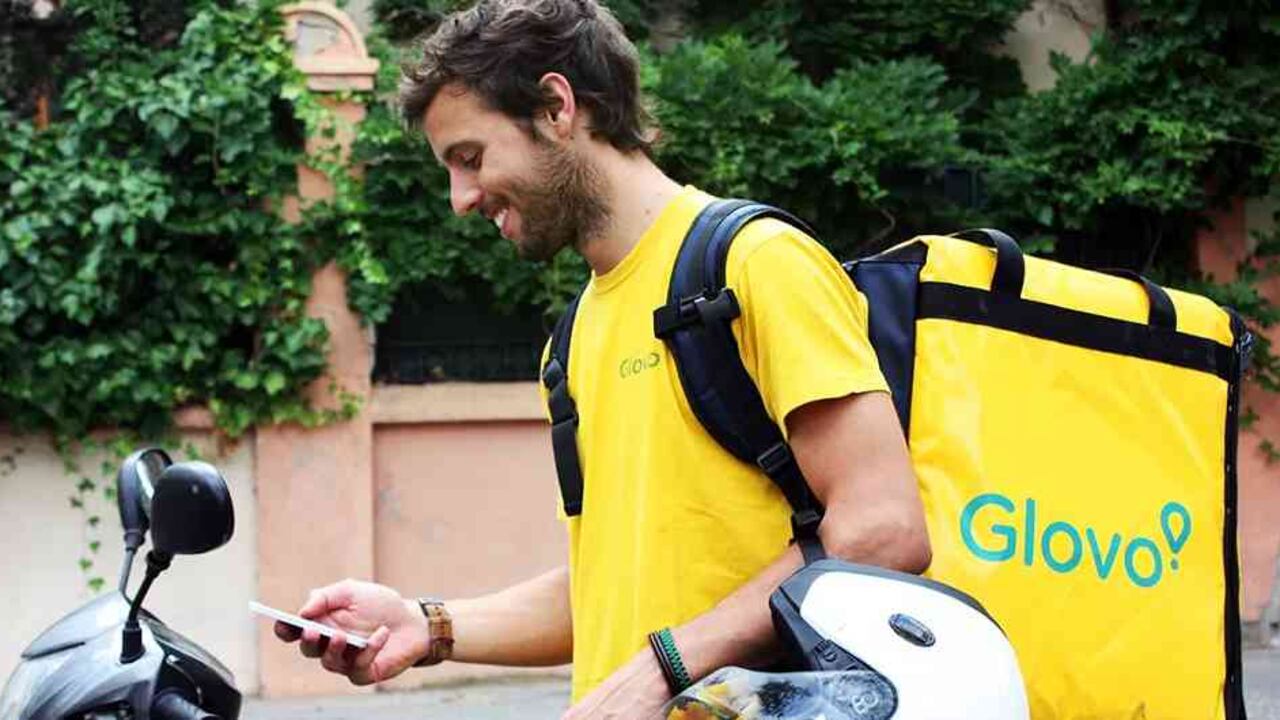 Glovo no opera en Colombia pero tiene su hub regional en Bogotá.