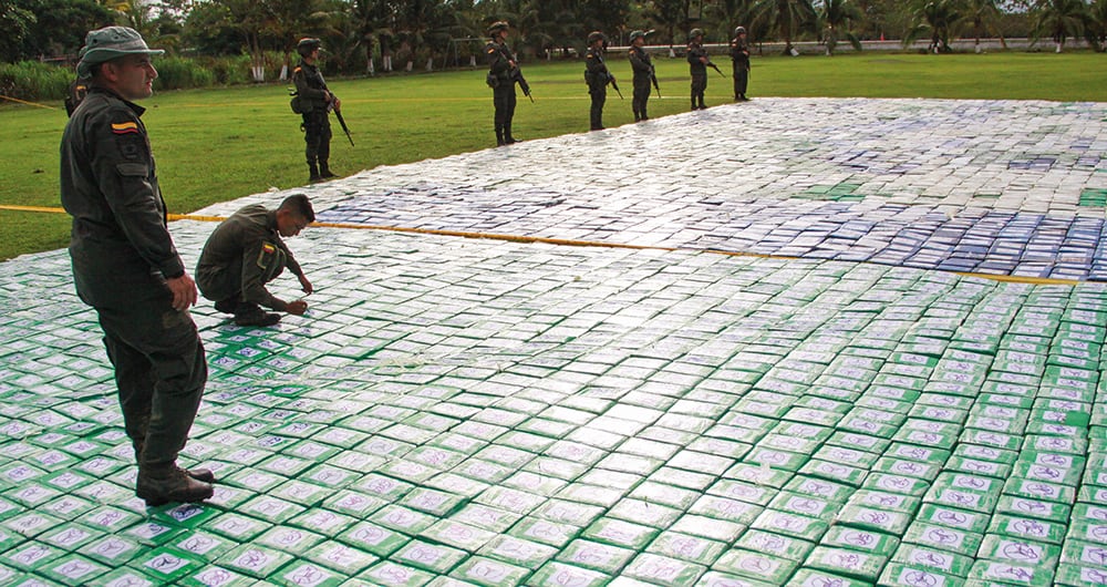 Las toneladas de droga fueron incautadas por las autoridades.