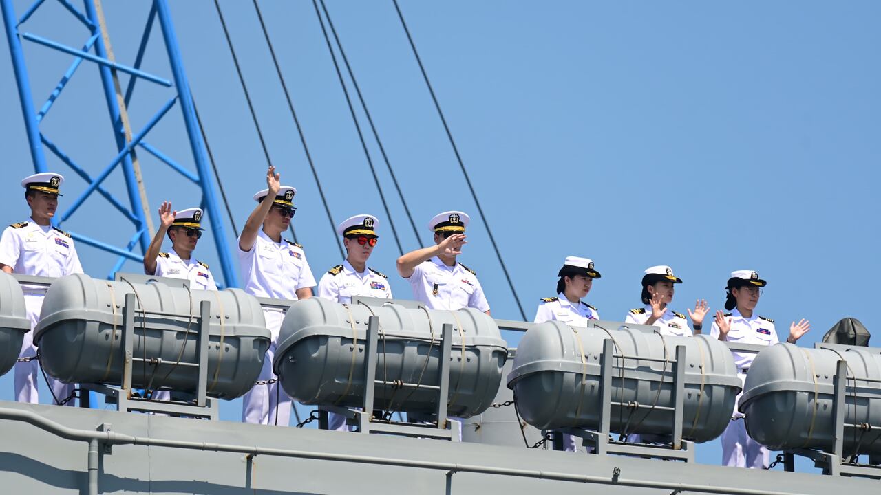 Armadas de Colombia y Corea del Sur fortalecen lazos de cooperación naval y militar; así fueron los ejercicios de entrenamiento y formación