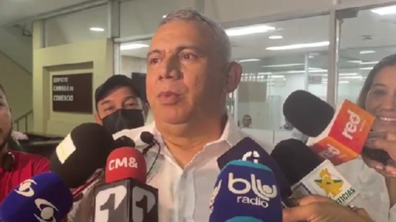 Máximo Noriega, aspira a ser gobernador del Atlántico, es militante de Colombia Humana y Pacto Histórico en el Atlántico y fue Dir. del IDRD en la alcaldía de Gustavo Petro.