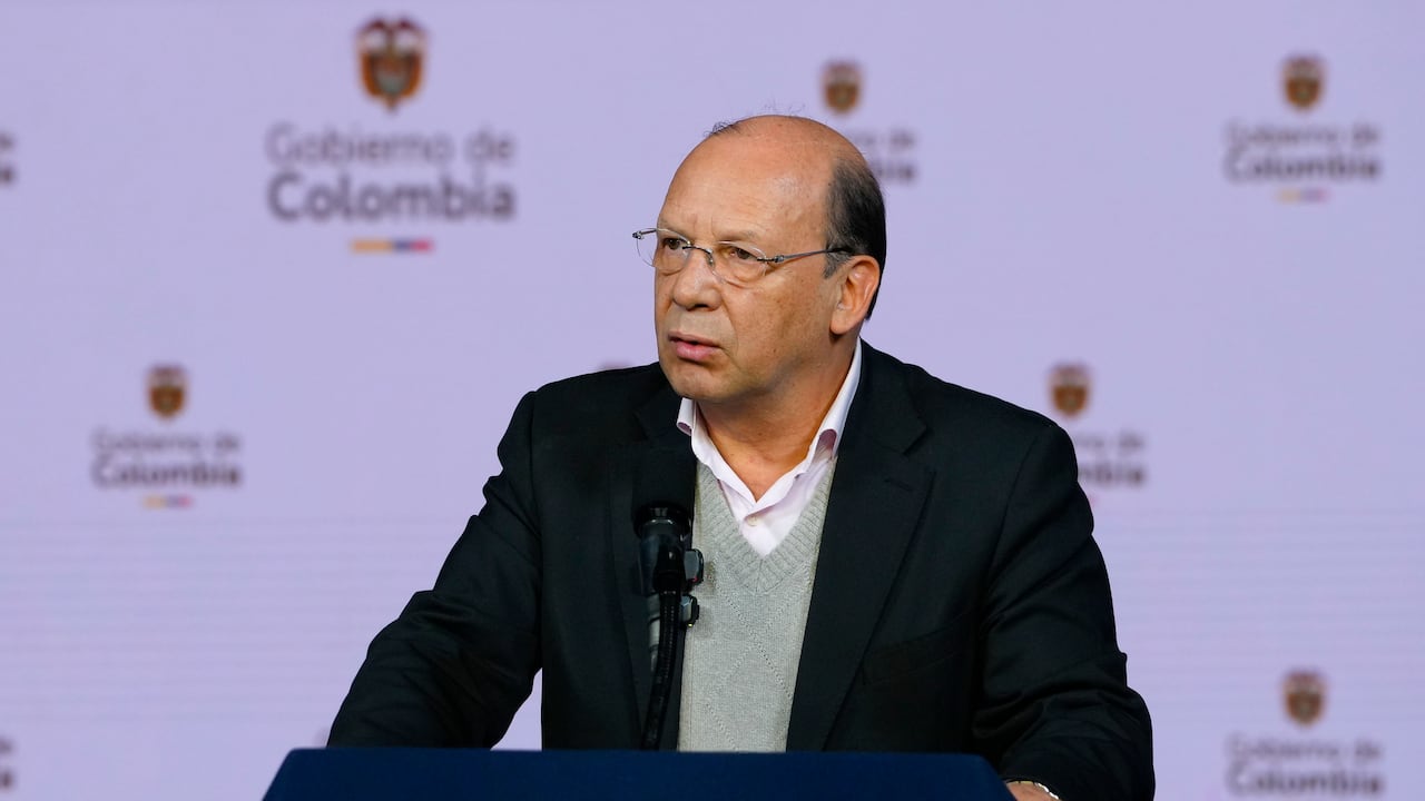 El ministro Germán Ávila afirmó que el proyecto de reforma tributaria busca "que mejoren los ingresos para el Estado".