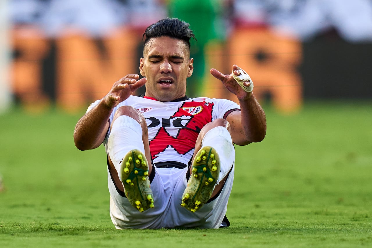 MADRID, SPAIN - AUGUST 27: Radamel Falcao of Rayo Vallecano reacts during the LaLiga Santander match between Rayo Vallecano and RCD Mallorca at Campo de Futbol de Vallecas on August 27, 2022 in Madrid, Spain. (Photo by Diego Souto/Quality Sport Images/Getty Images)