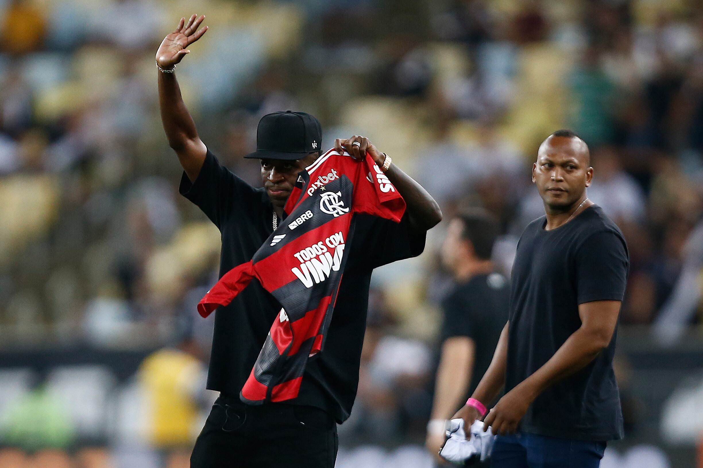 RIO DE JANEIRO, BRAZIL - JUNE 5: Vinicius Junior player of Real Madrid receives a tribute from Flamengo and Vasco before the match between Vasco da Gama and Flamengo as part of Brasileirao 2023 at Maracana Stadium on June 5, 2023 in Rio de Janeiro, Brazil. (Photo by Wagner Meier/Getty Images)
