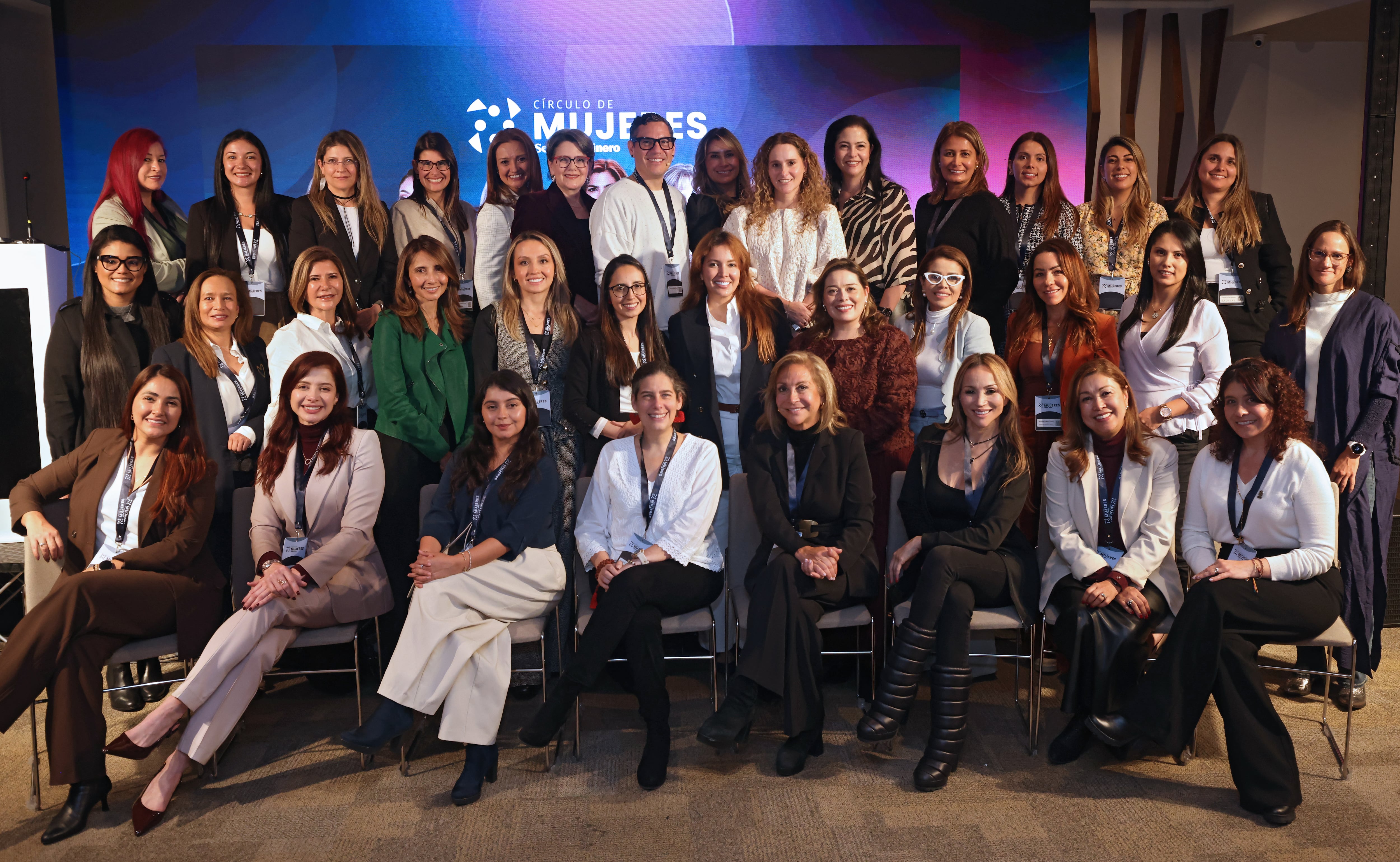 El empresario tecnológico Óscar Martán desarrolló este tema en su charla Lidera con IA. Su mensaje fue directo: el diferencial competitivo ya no está en trabajar más, sino en gestionar mejor el tiempo.