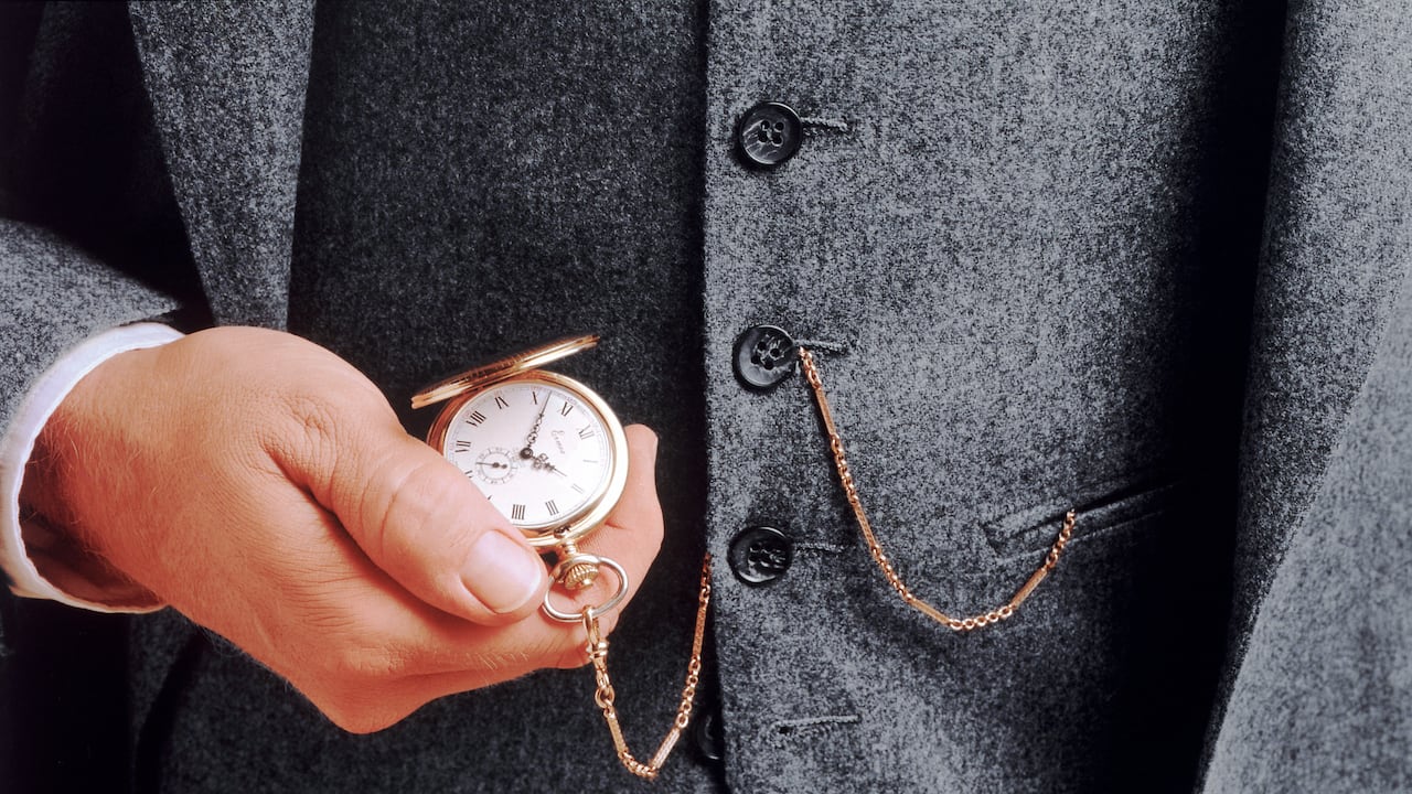 La leyenda del joven que viajó en el tiempo ahora se viraliza gracias a las redes sociales.