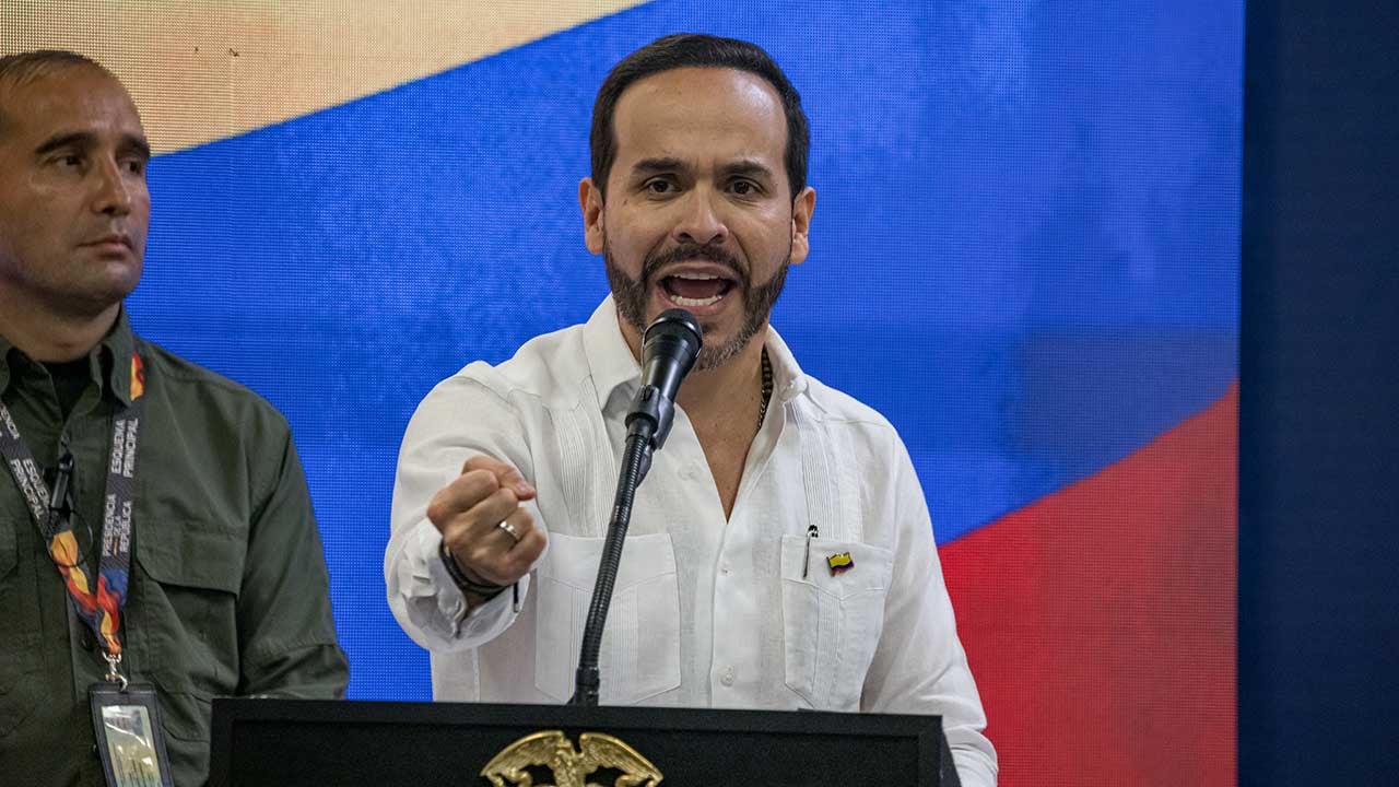 El presidente Abelardo De La Espriella publicó una fuerte advertencia en sus redes sociales.