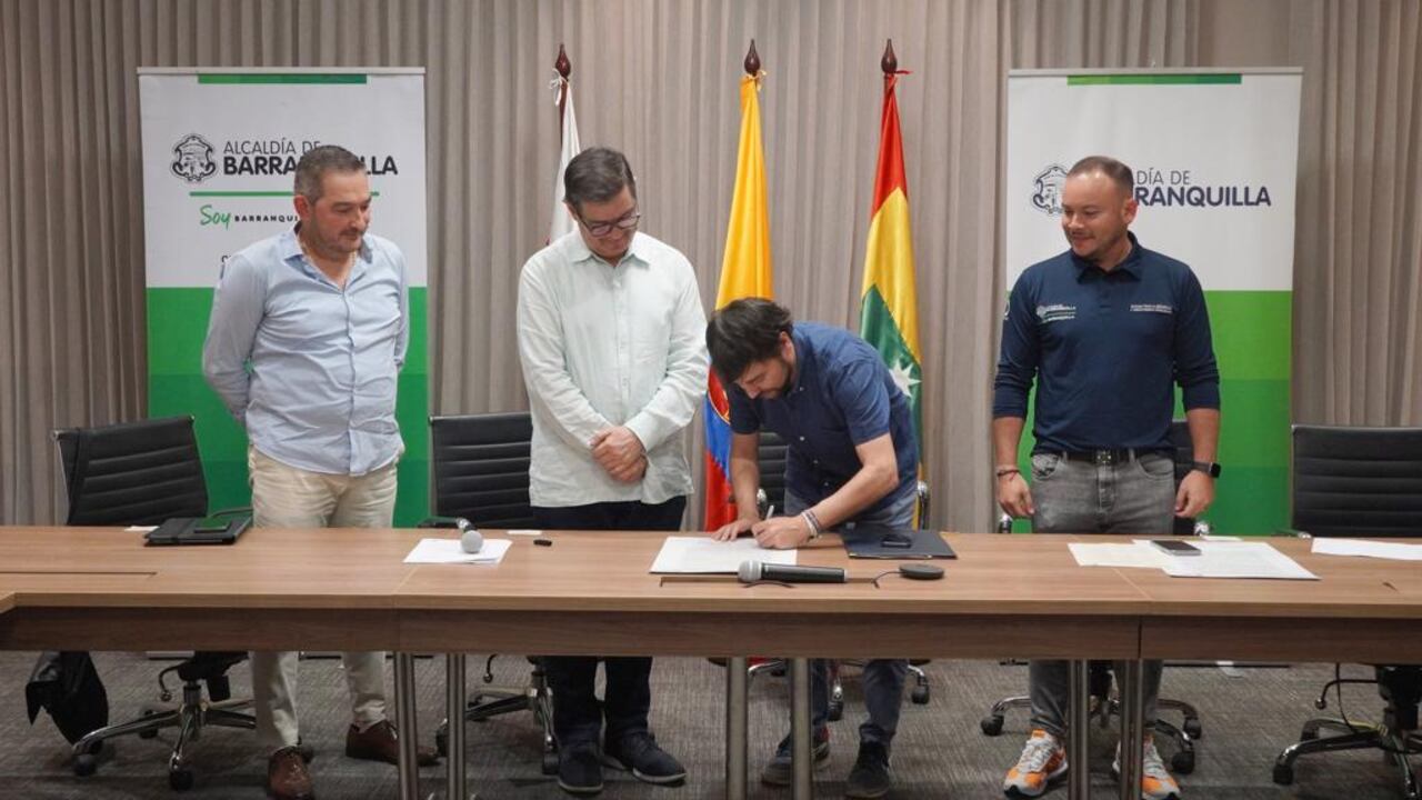 Firmaron acuerdo público-privado para aumentar vigilancia en Barranquilla.