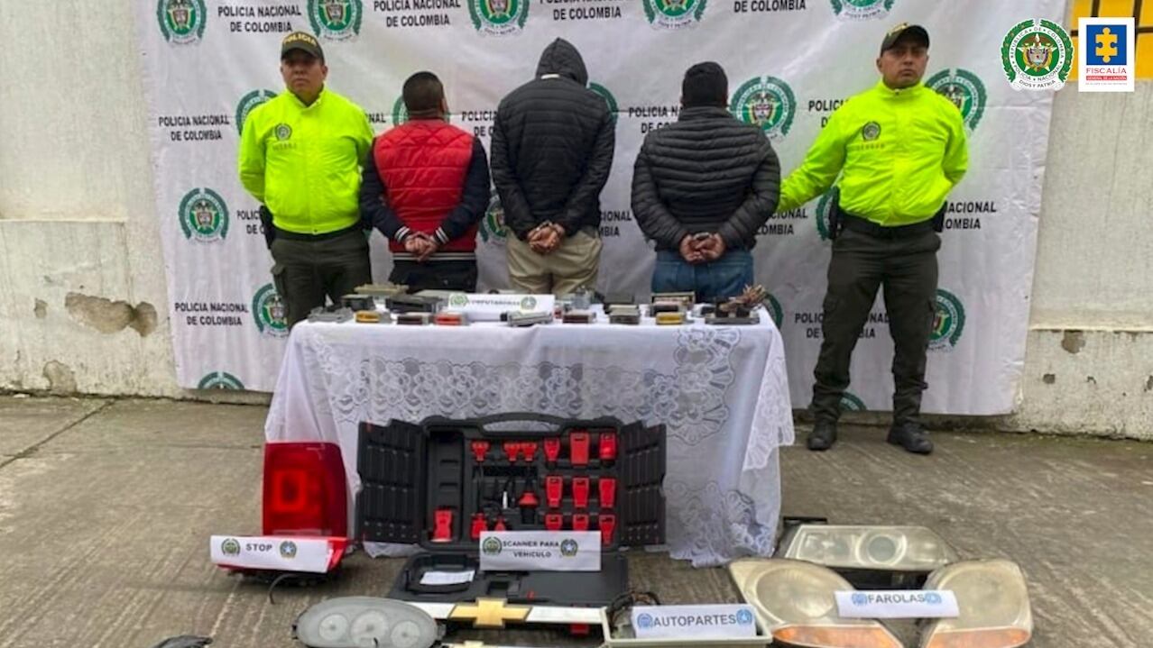 Así operaba la peligrosa banda que robaba vehículos para vender sus partes en Nariño; un juez los envió a la cárcel.