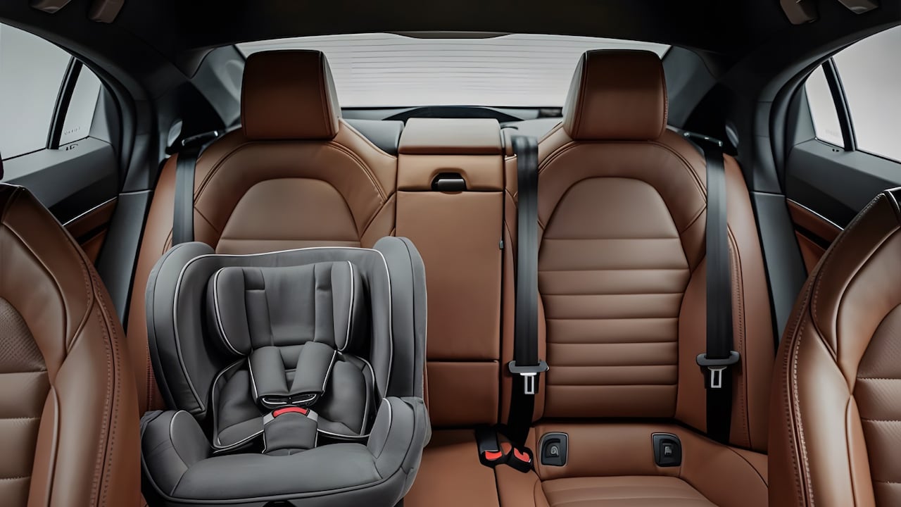 La instalación correcta de la silla de bebé en el carro puede marcar la diferencia entre una protección adecuada o un desenlace fatal en un accidente.