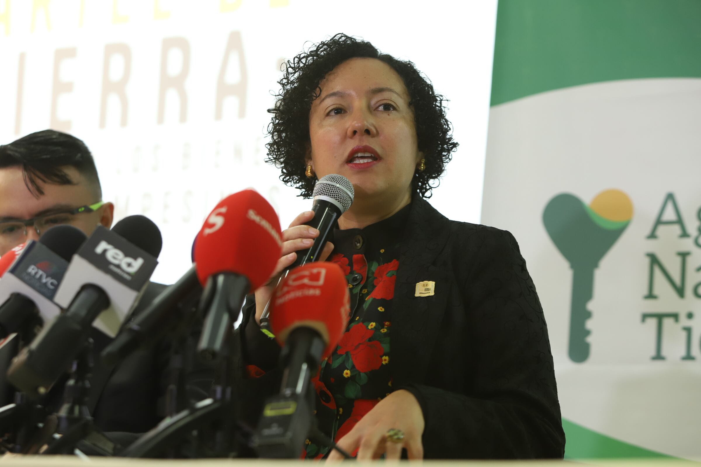 Rueda de prensa "El Cartel de la Tierra"