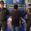 Hombre tras ser capturado por maltrato animal.