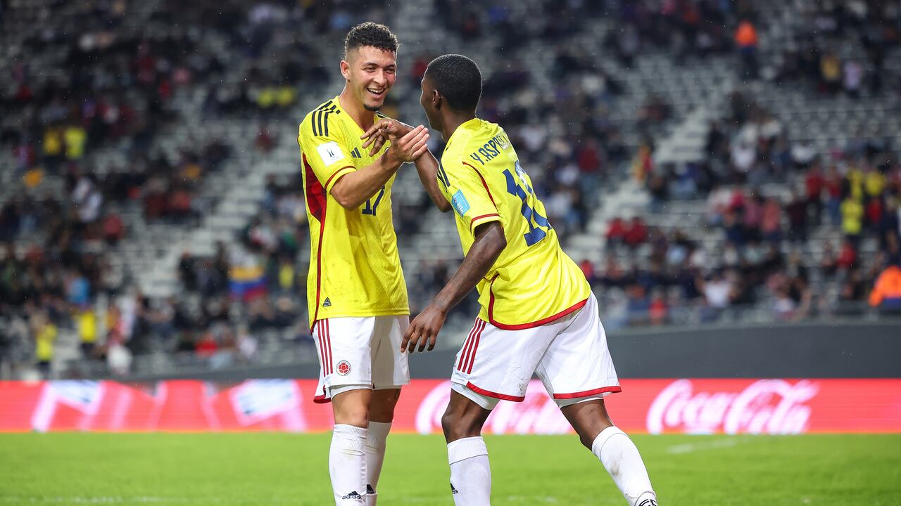 Colombia vs Japón - Yaser Asprilla celebrando el primer gol.
